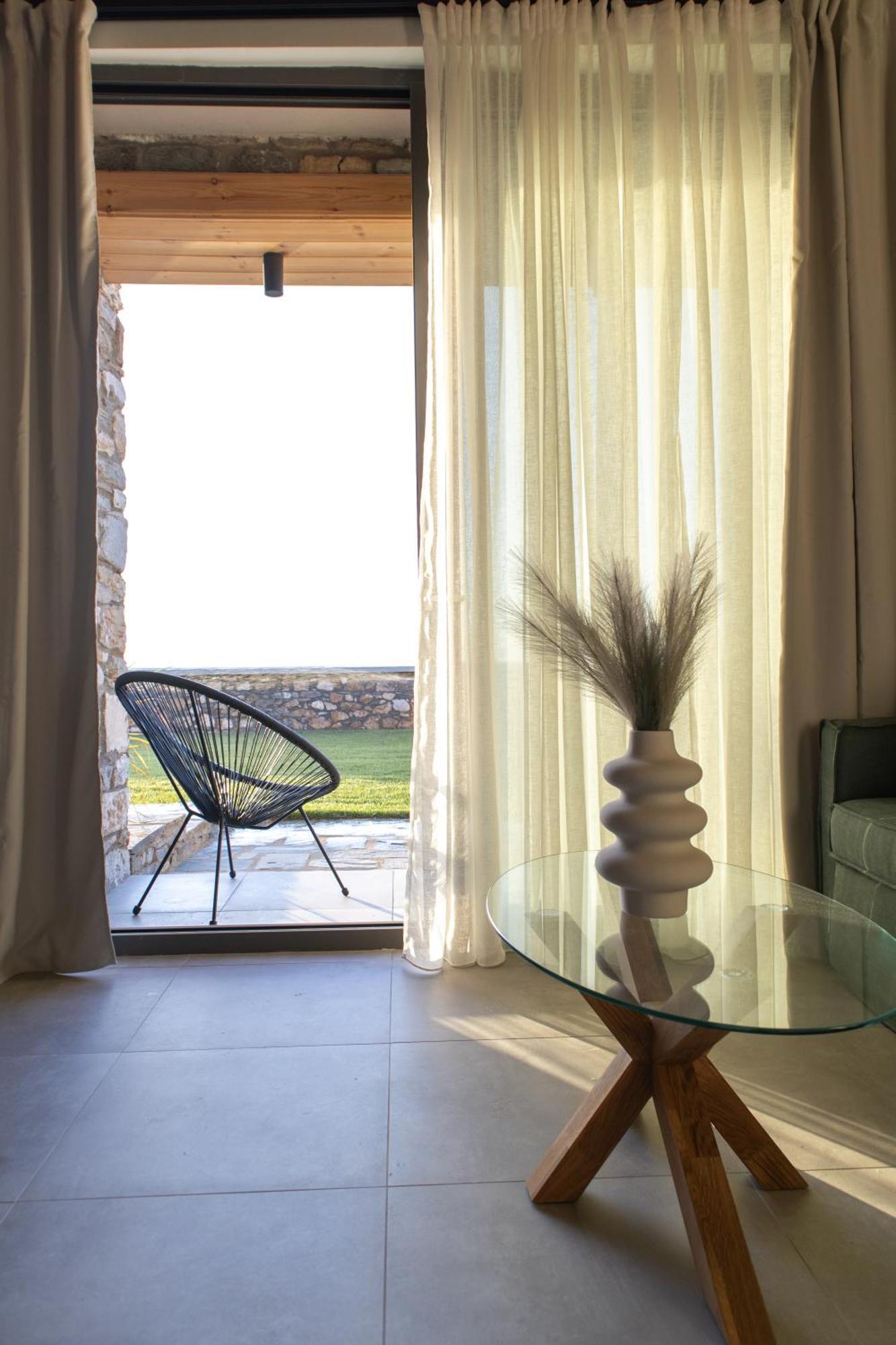 Olive & Sea Luxury Suites Skala Sotiros Exterior photo