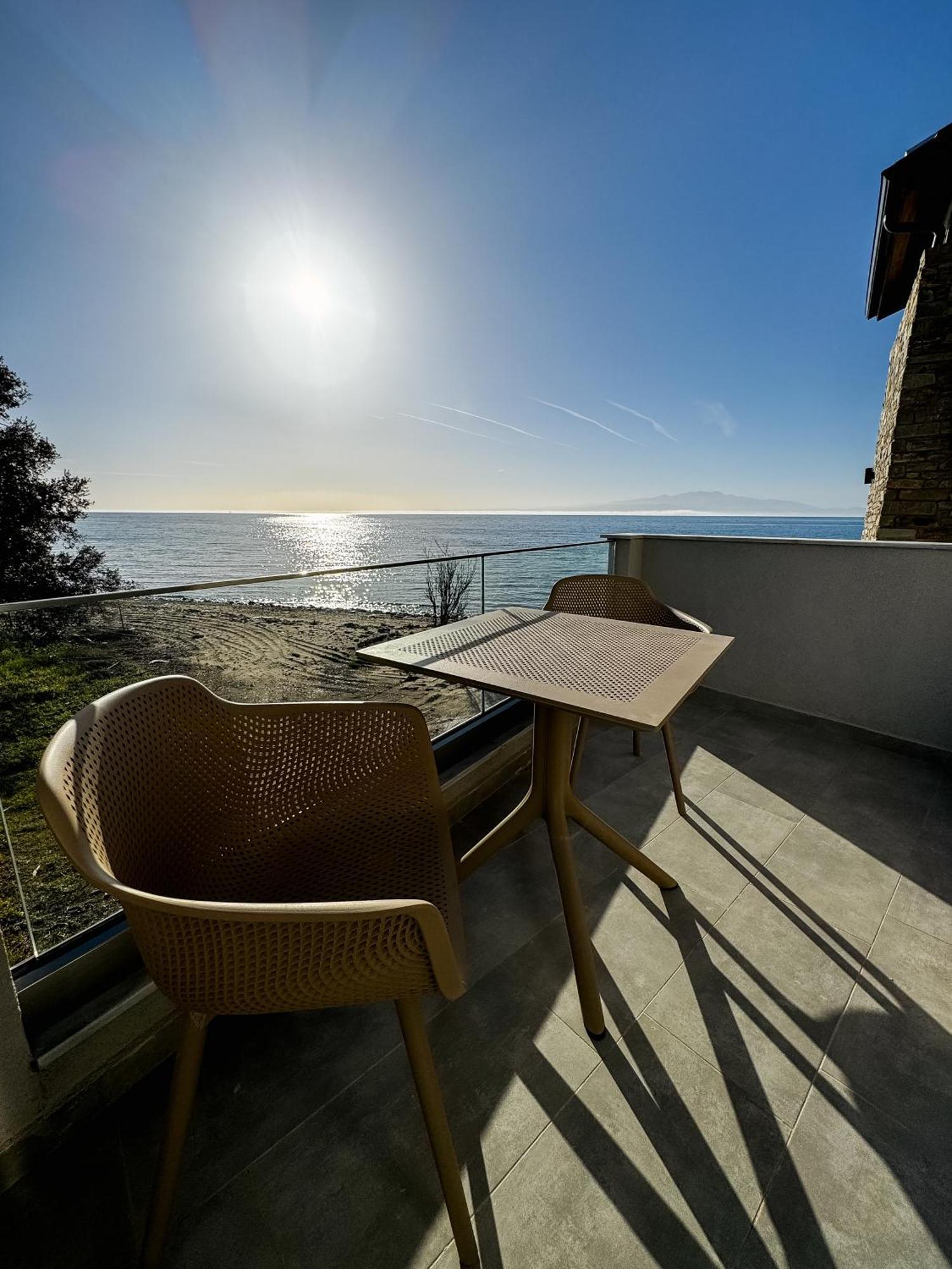 Olive & Sea Luxury Suites Skala Sotiros Exterior photo